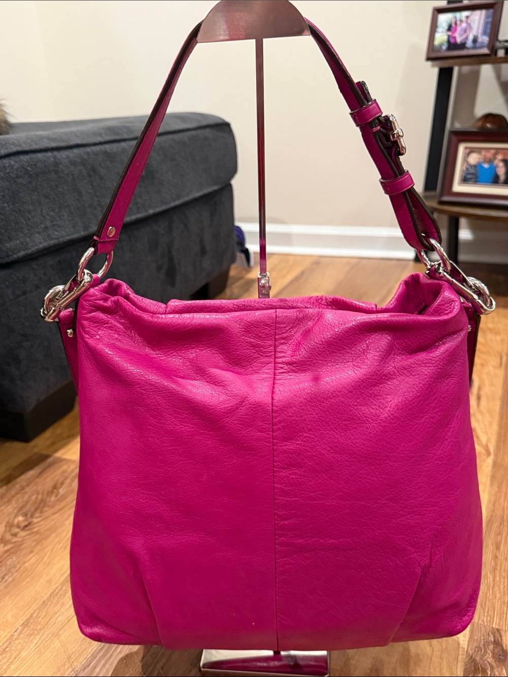 Coach Madison Isabelle Magenta Leather Shoulder/Crossbody Bag (#21224)(EUC) - Picture 3 of 17